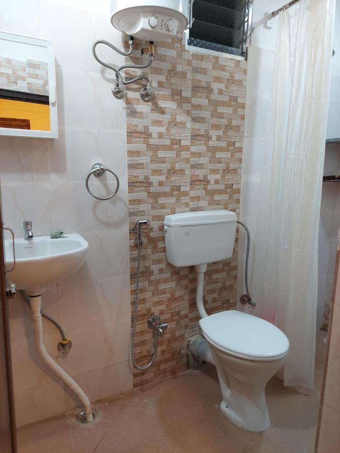 Ani'S Homestay Калькутта Экстерьер фото